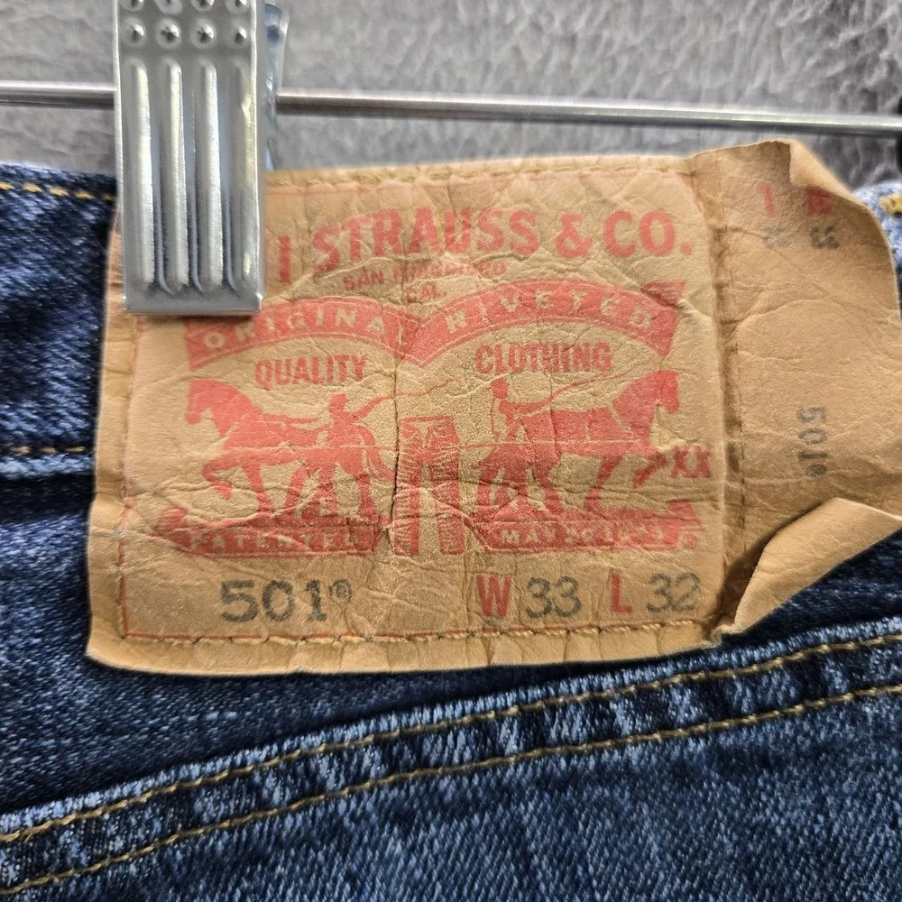 Levis *please carefully